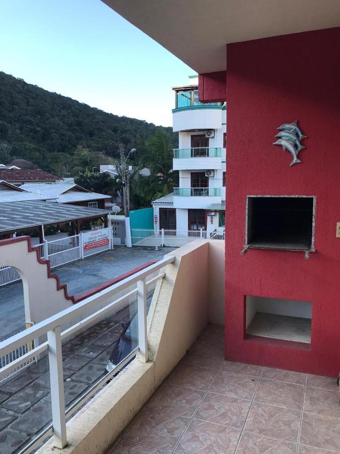 Departamentos Vale Encantado บอมบินญัส ภายนอก รูปภาพ